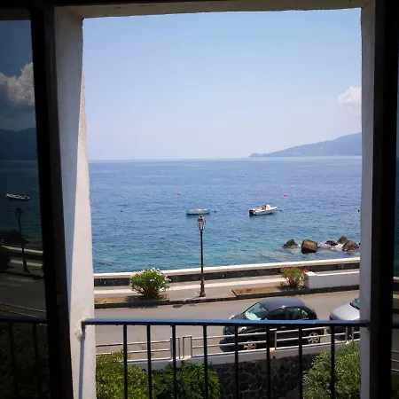Villetta Isole Eolie Salina Holiday home Santa Marina Salina