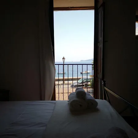 Villetta Isole Eolie Salina * Santa Marina Salina